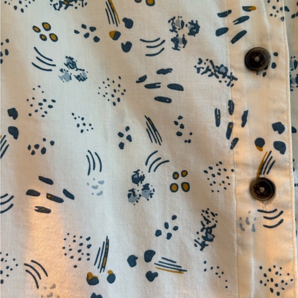 Kuhl Elsie short sleeve Floral Button-Up Women's Top - Picture 5 of 8